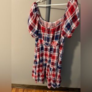 Torrid off the shoulder dress size 4